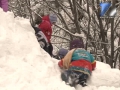 Городок военной техники из снега